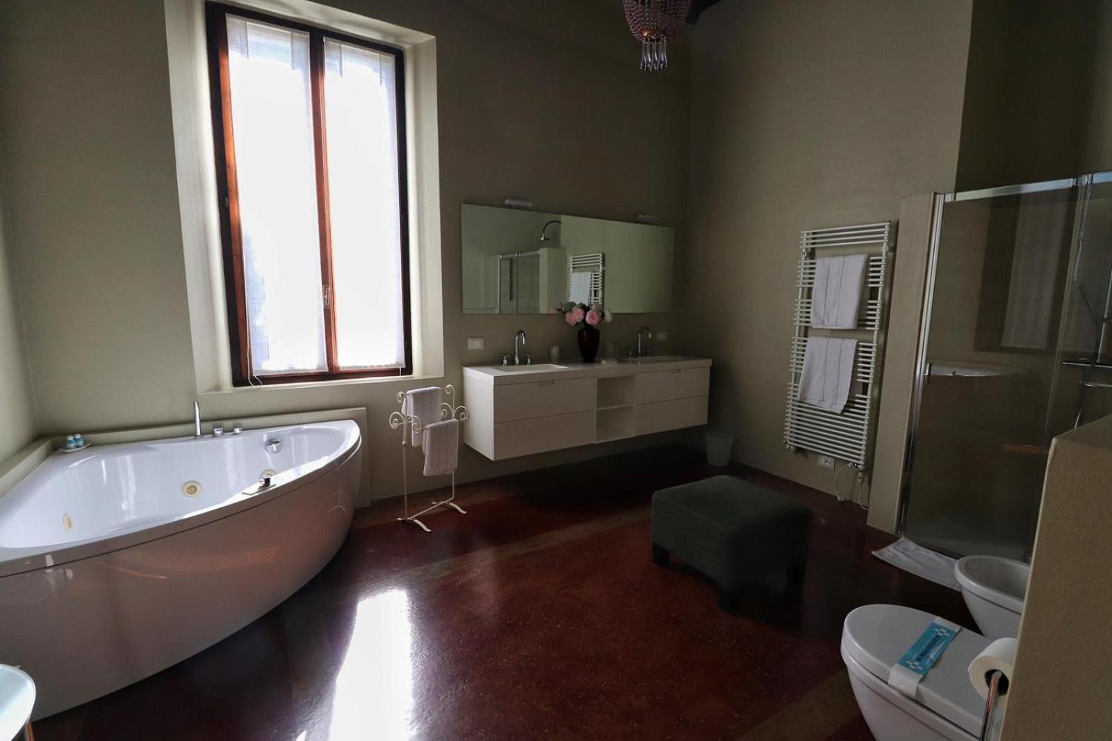 B&B Villa Natta Uggiate-Trevano ภายนอก รูปภาพ